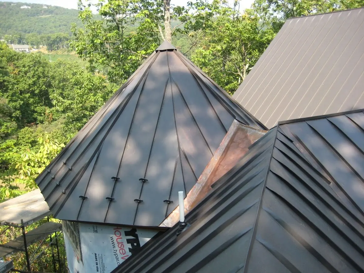 Professional Gutter Cleaning by Craftsman Roofing in Salinas
